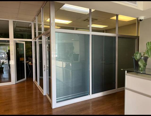 BUSINESS PROPERTY TO RENT IN CENTURY CITY